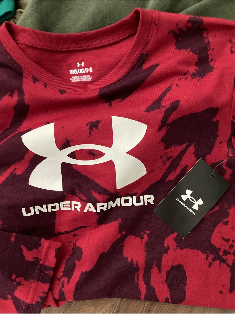 BUNDLE: Boys Sz 12-14 School Clothes Under Armour Tees Joggers Hoodie Sweater - Picture 7 of 15